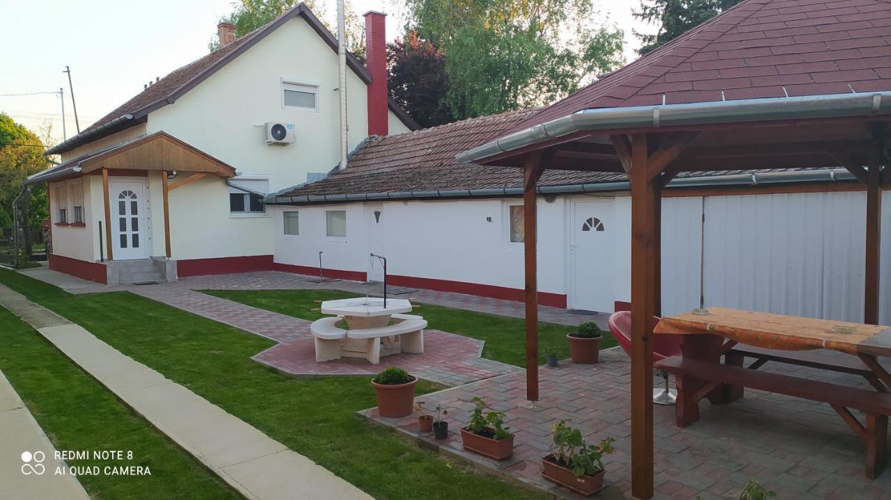 Abacsko Haz Villa Abadszalok Ngoại thất bức ảnh